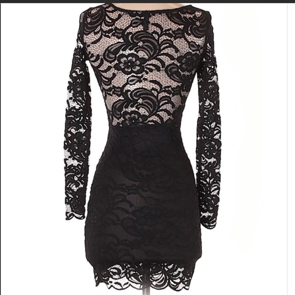 H&M long sleeve black lace dress - Picture 12 of 16